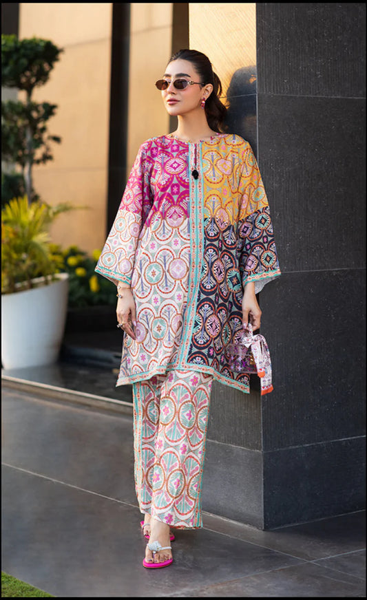 Mahrosh (ماہ روش)